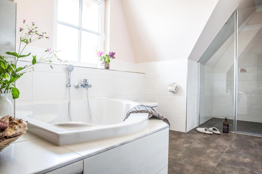 Haus Rose, Luxus-Ferienhaus In Fuhlendorf Fur 4 Personen Экстерьер фото